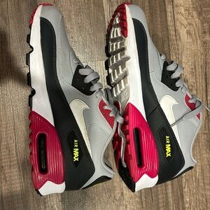 Nike Air Max 90, Wolf Grey and Rush Pink, size 6.5